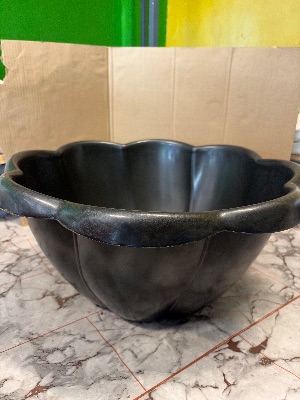 LOTUS POT BLACK